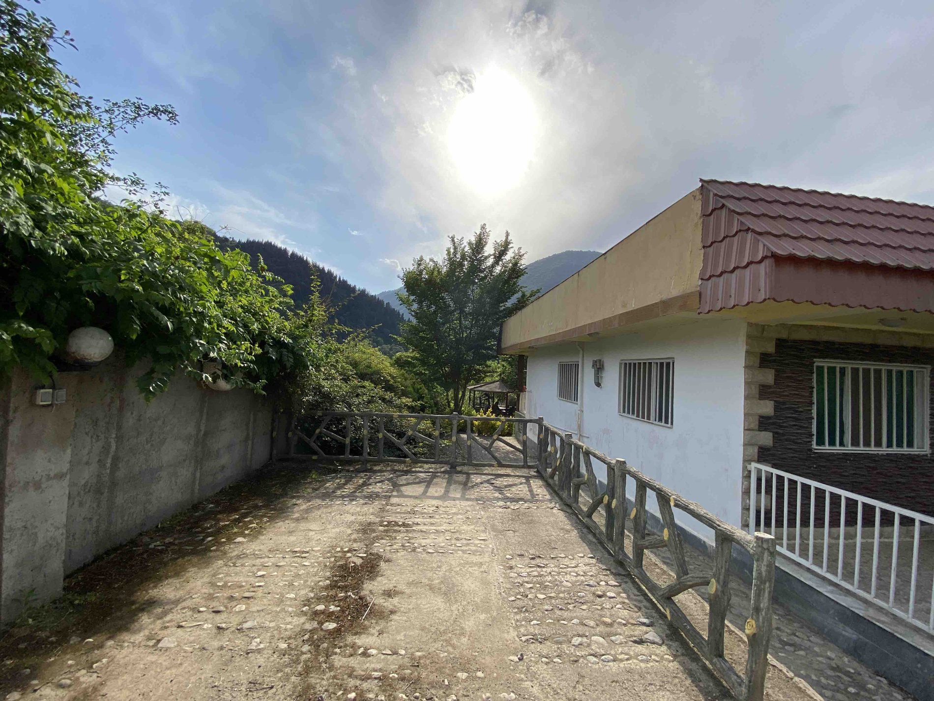 یک خوابه آلما