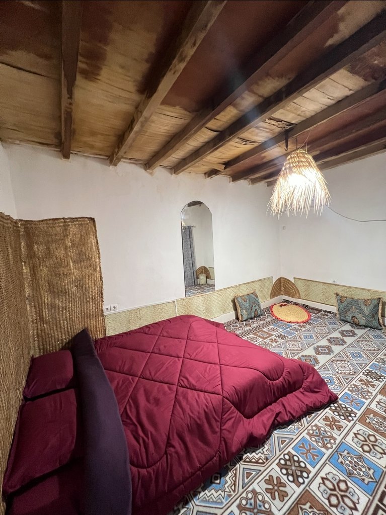 بوم گردی آنامیس 1 - واحد تک درخت