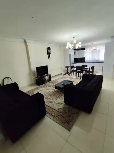 آپارتمان دوخوابه اشرفی اصفهانی 1