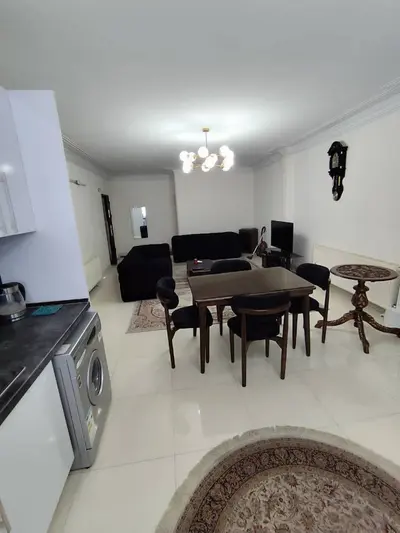 آپارتمان دوخوابه اشرفی اصفهانی 1