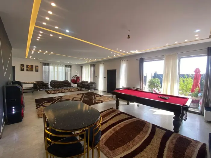 ویلا دوخوابه استخردار آبگرم نگین 3