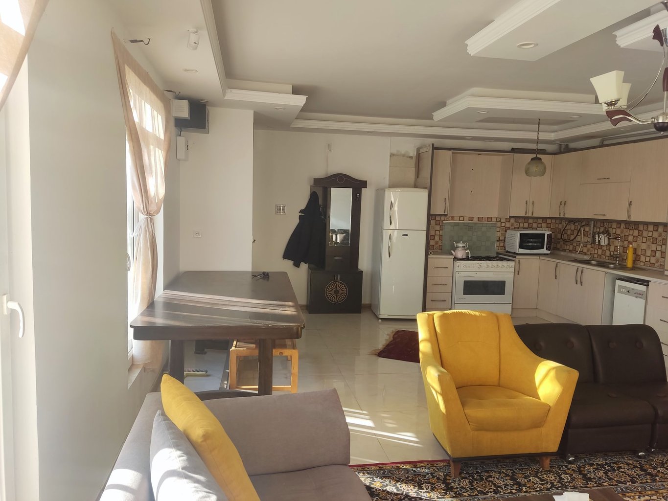 ویلا دوخوابه استخردار خانوم و آقا