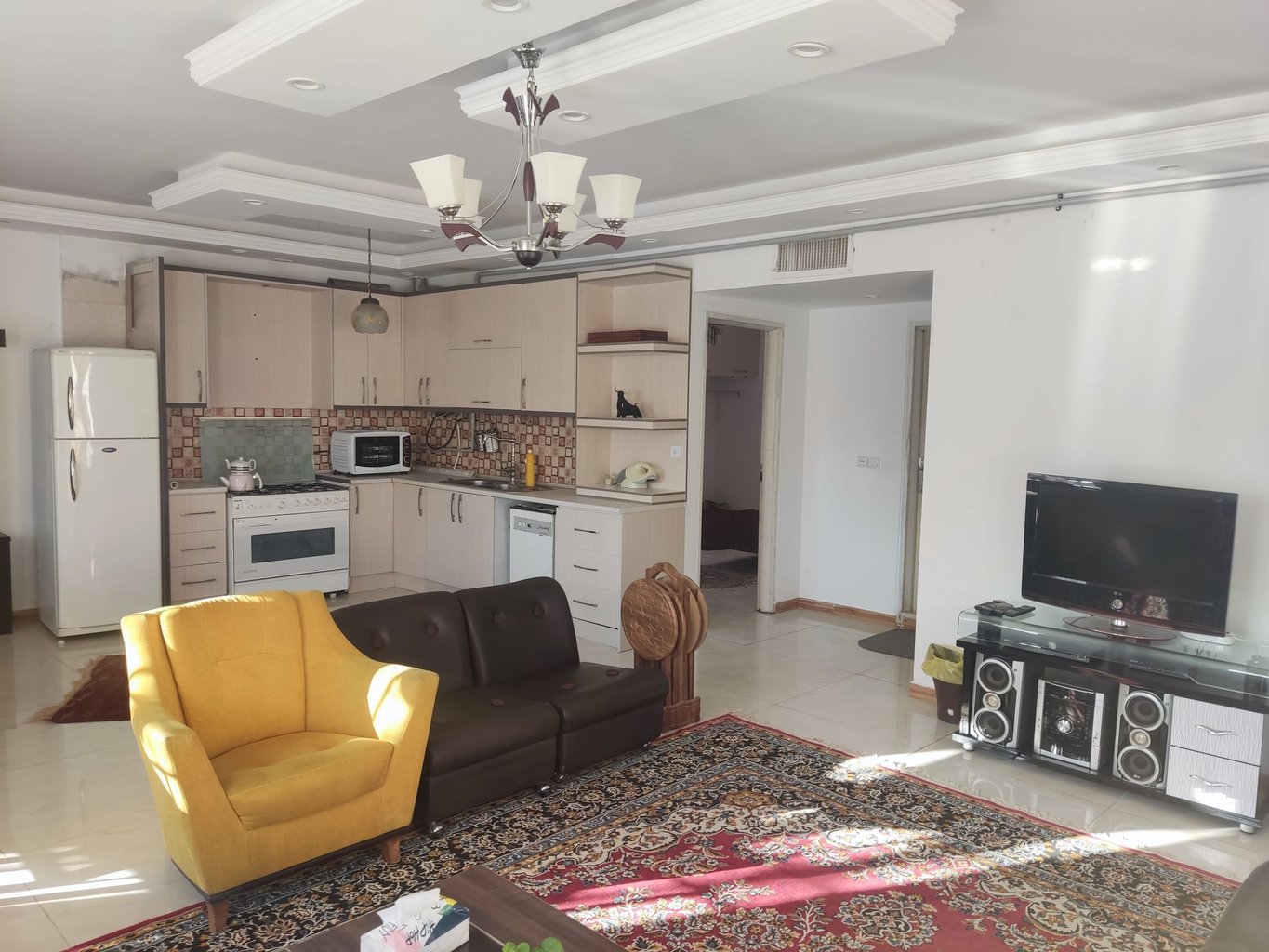 ویلا دوخوابه استخردار خانوم و آقا