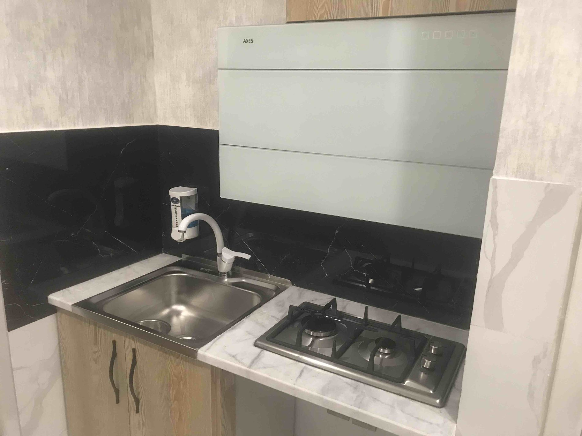 مجتمع اقامتی احسان الرضا - سه تخته شاه نشین