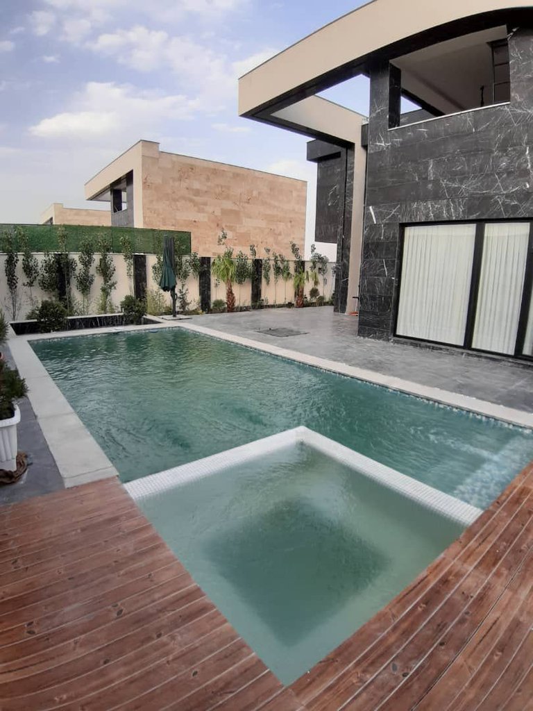 ویلا سه خوابه دوبلکس جکوزی روباز آبگرم