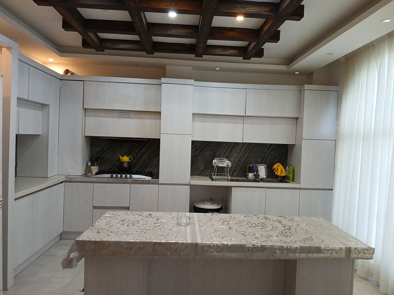 ویلا سه خوابه استخردار آبگرم مهرسانا