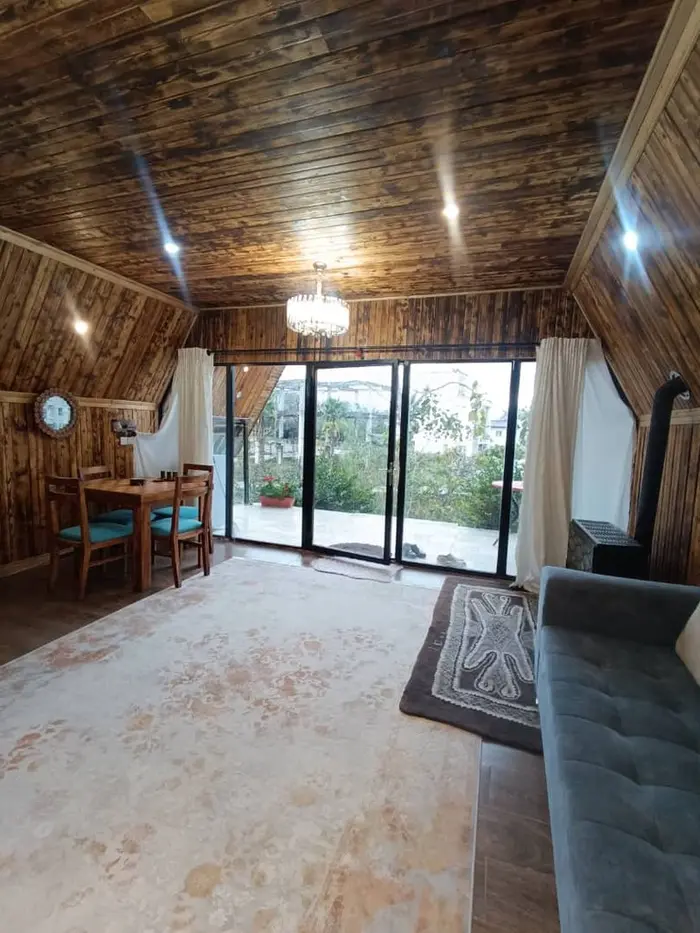 کلبه یک خوابه چوبی ارم