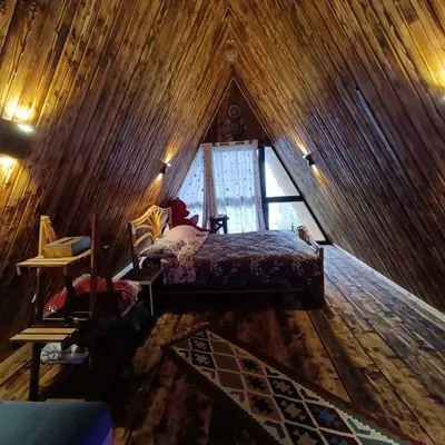 کلبه یک خوابه چوبی ارم