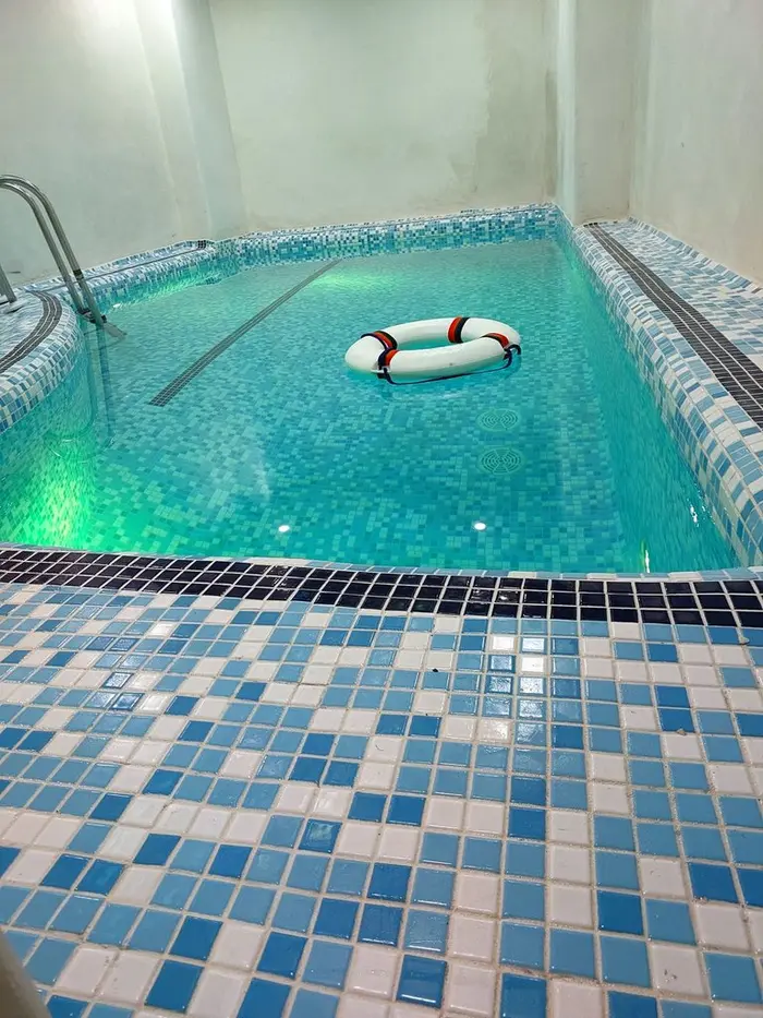 سوئیت دوخوابه اسخردار آبگرم کاوه