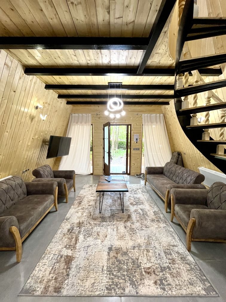 دوخوابه جنگلی سوئیسی گیسوم