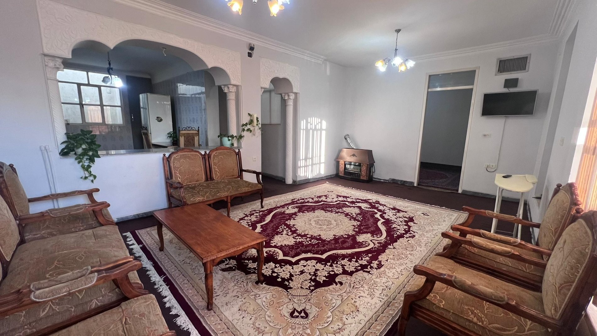 دوخوابه پیرنیا