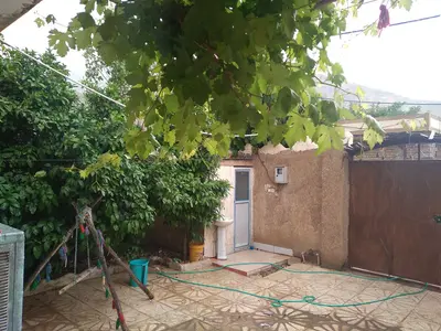 بومگردی سه خوابه چهارطاقی