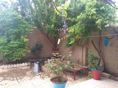 بومگردی سه خوابه چهارطاقی