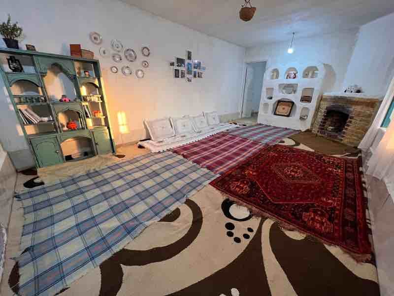 بوم گردی یک خوابه باغ کندو - انتخاب عنوان تصویر