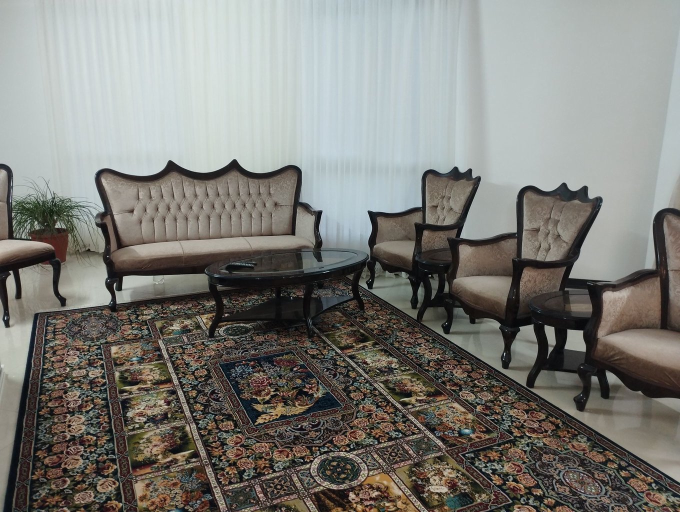آپارتمان دوخوابه آیت الله کاشانی 1