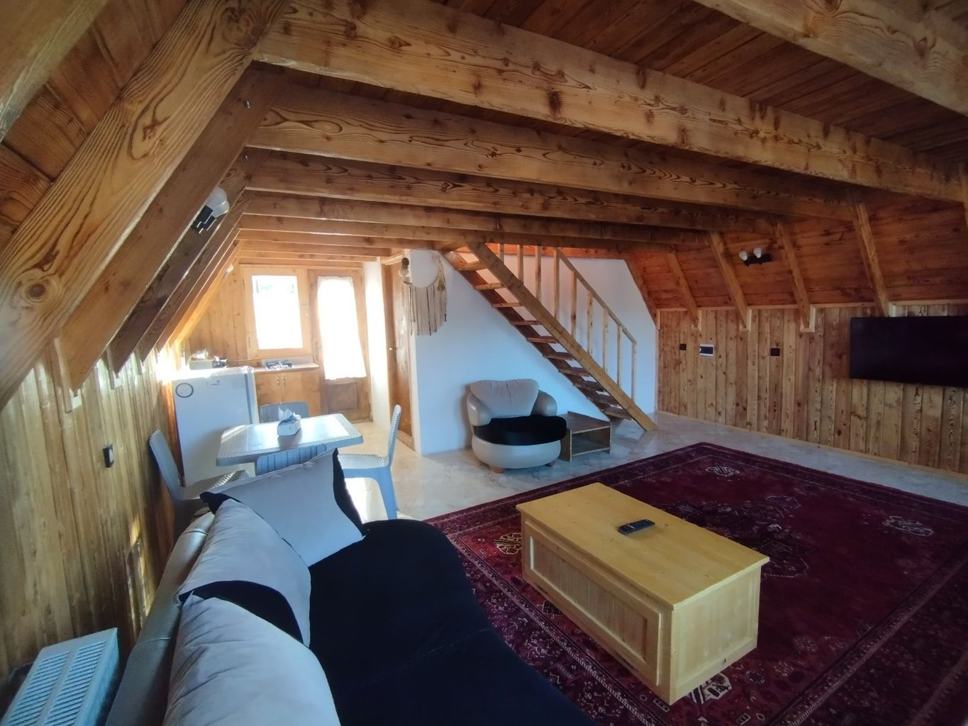 یک خوابه دوبلکس چوبی ریحان 1