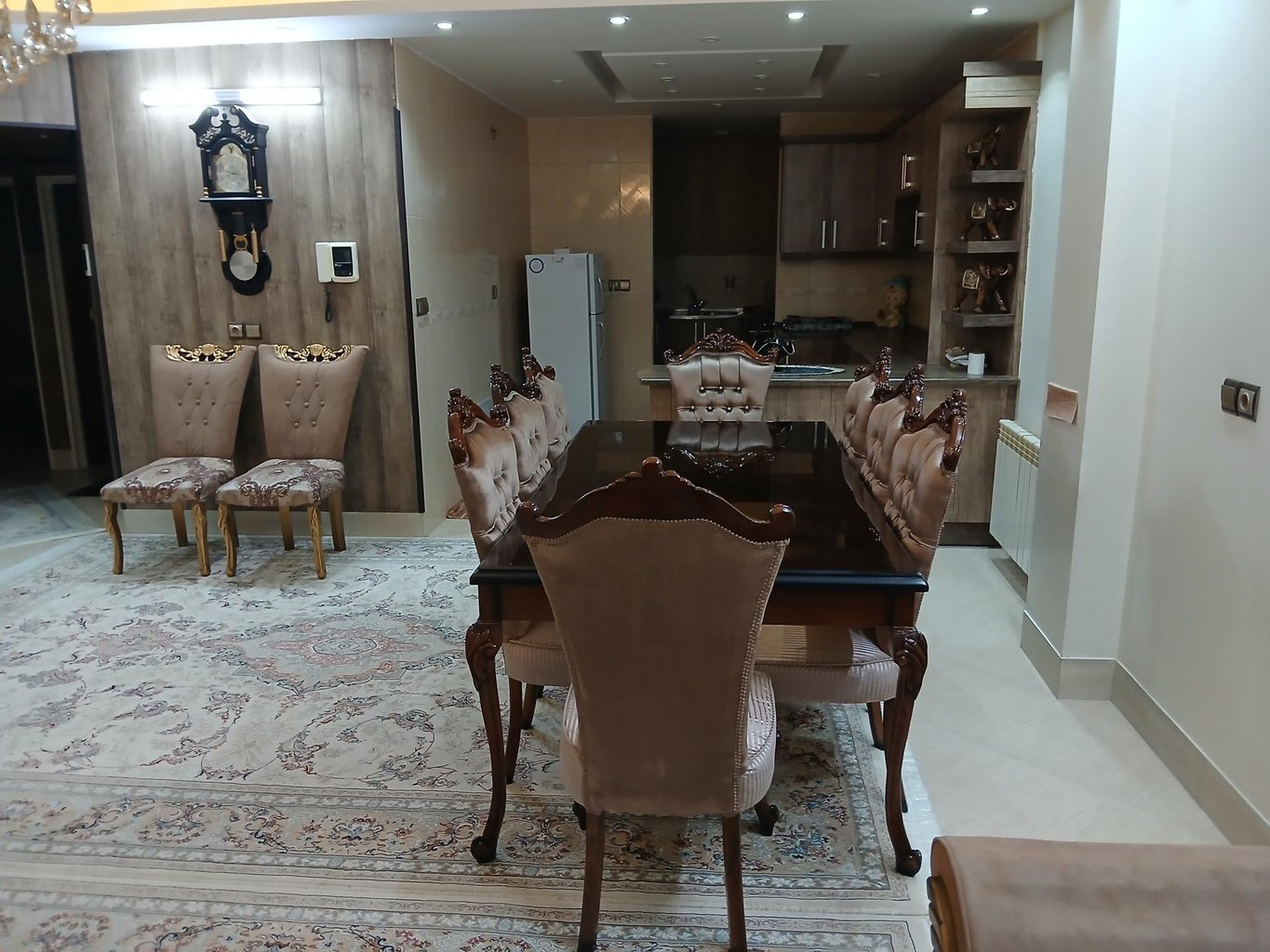 آپارتمان سه خوابه شهرک سلامت