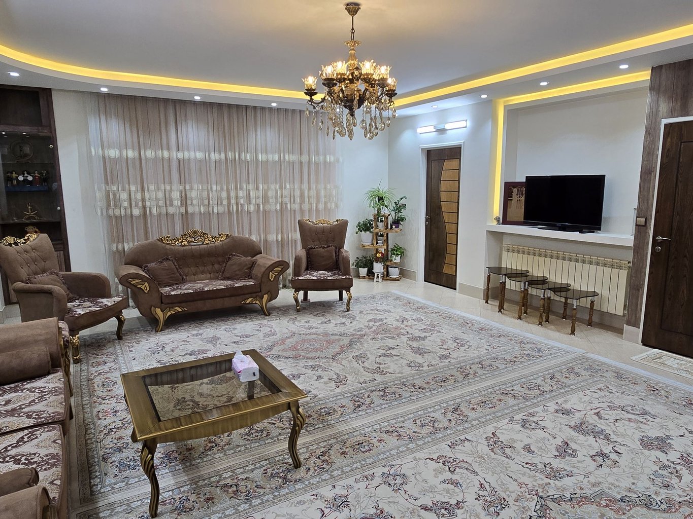 آپارتمان سه خوابه شهرک سلامت