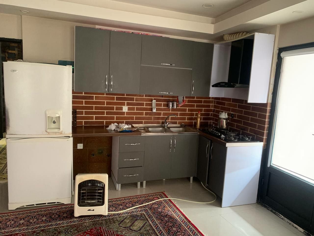 یک خوابه استخردار آبگرم دلی