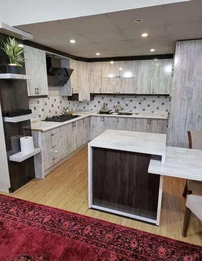 آپارتمان یک خوابه کارمانیا