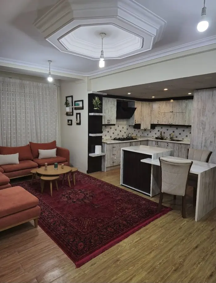 آپارتمان یک خوابه کارمانیا