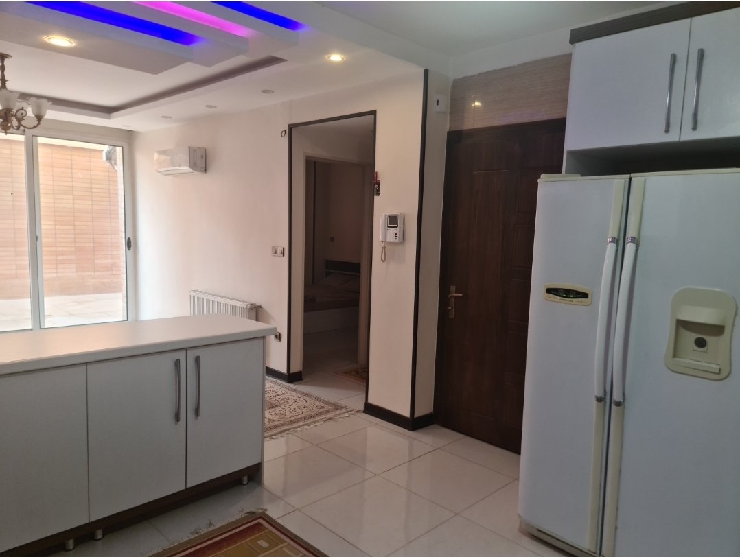 آپارتمان یک خوابه سالاران