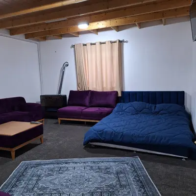 سوئیت چیکا - واحد کاج