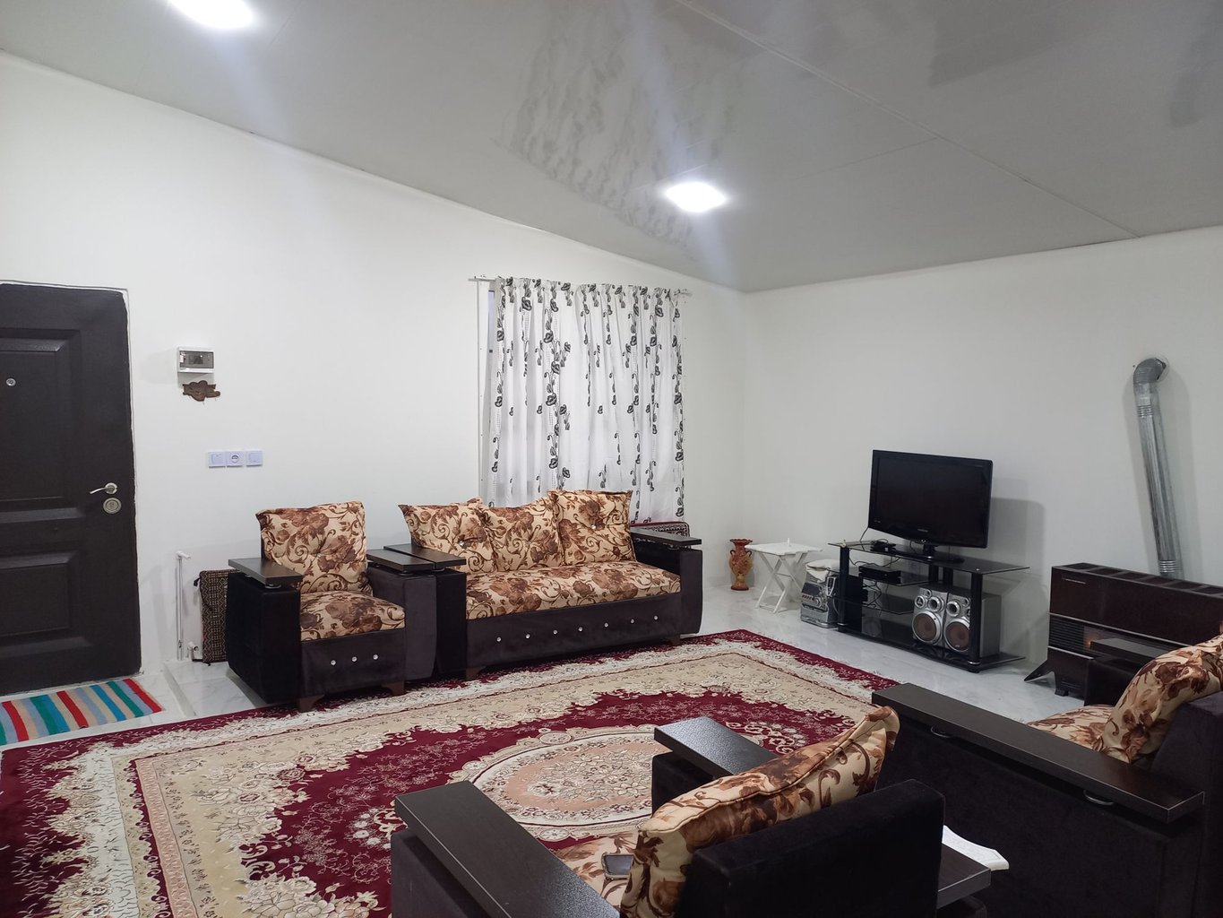 ویلا دوخوابه حسنخانی طاسکو