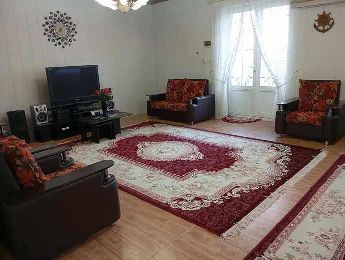 ویلا دوخوابه استخردار آبگرم باغ کسرا ۲