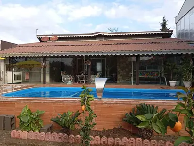 ویلا دوخوابه استخردار آبگرم باغ کسرا ۲