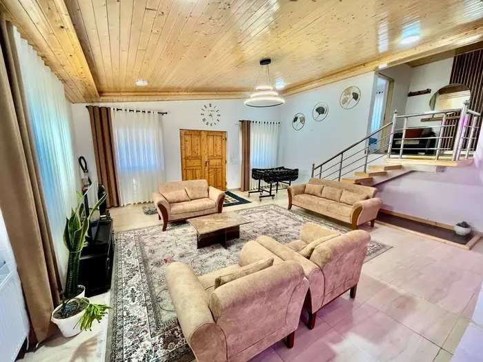 ویلا دوخوابه استخردار آبگرم گلزار 1