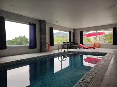 ویلا دوخوابه استخردار آبگرم اسپیندار