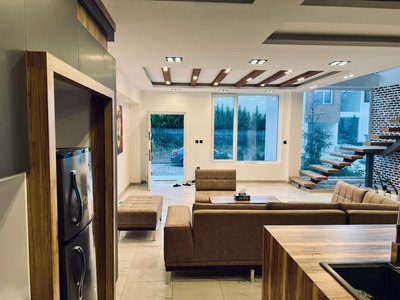 ویلا سه خوابه تریپلکس گالریا