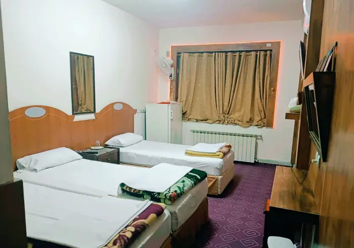 مجتمع اقامتگاهی مقدم - واحد سه تخته 2