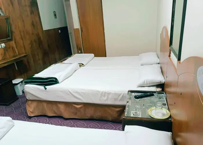 مجتمع اقامتگاهی مقدم - واحد سه تخته 2