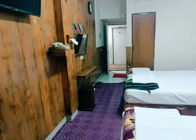 مجتمع اقامتی مقدم - واحد سه تخته 2