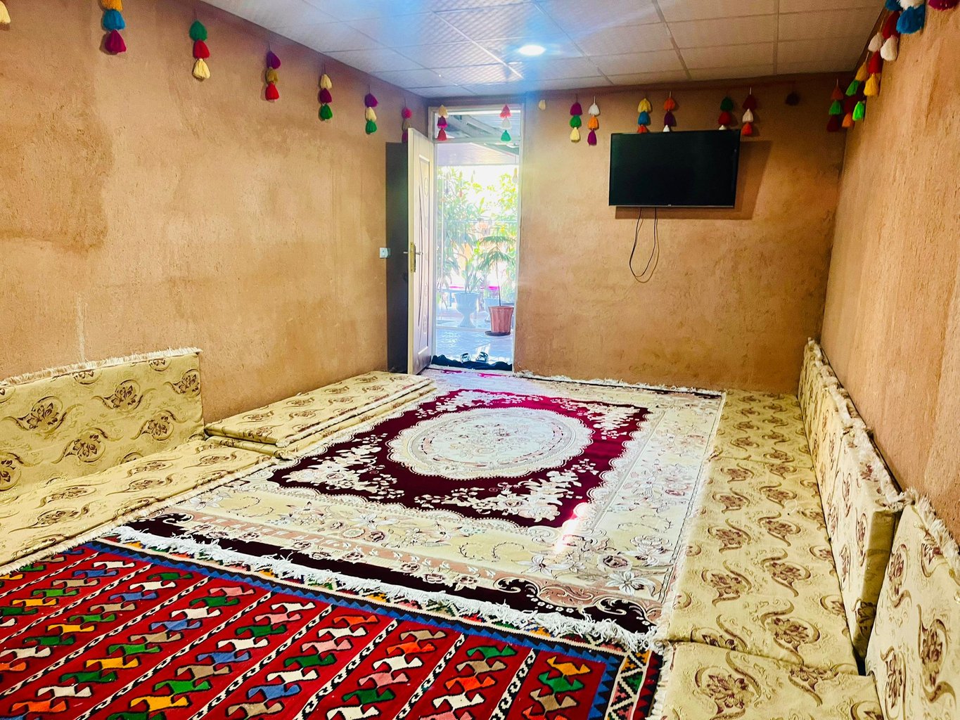 سوئیت فلت کاهگلی