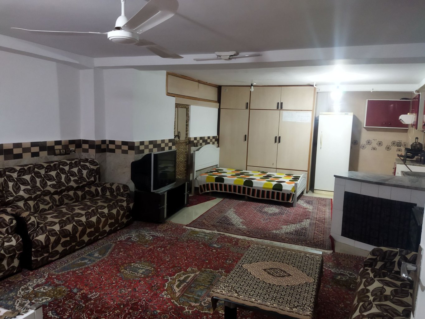 سوئیت فلت سرپناه