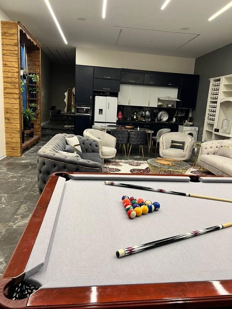 ویلا بنیامین طاهری