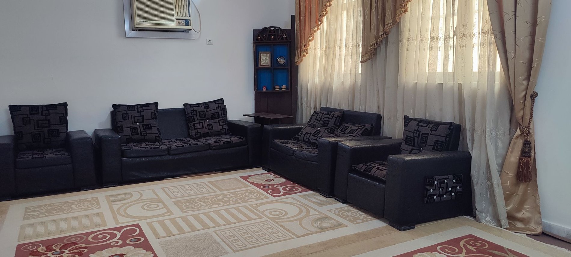 سوئیت یک خوابه صفا 2