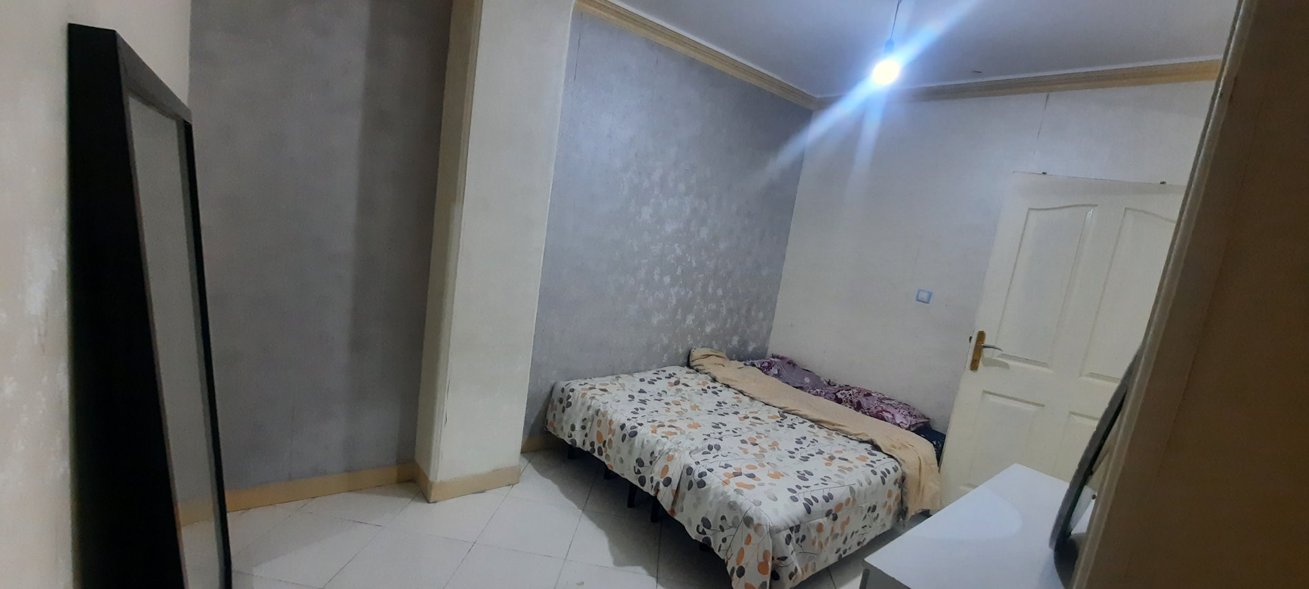 یک خوابه بندر مال