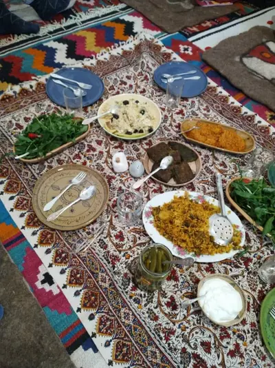 بومگردی خاکویی - واحد فرشته