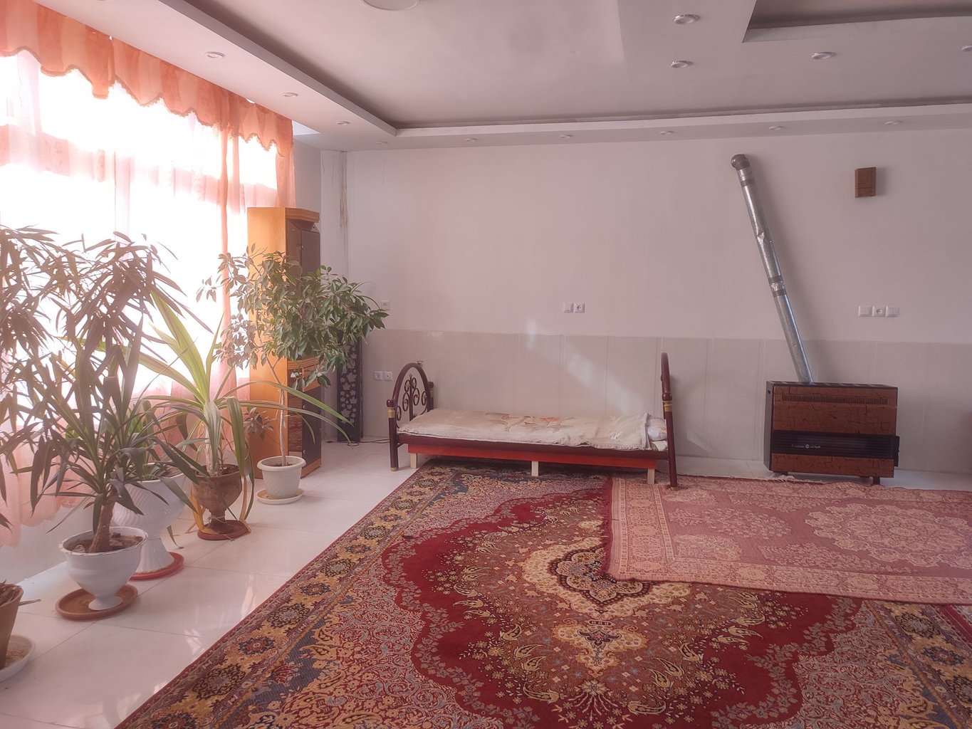 یک خوابه رزا