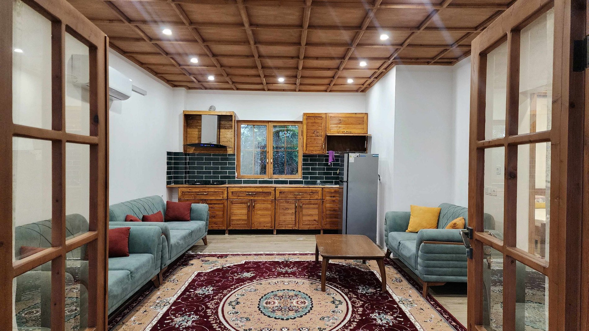 ویلا دوخوابه دوبلکس سنتی ماه تینار