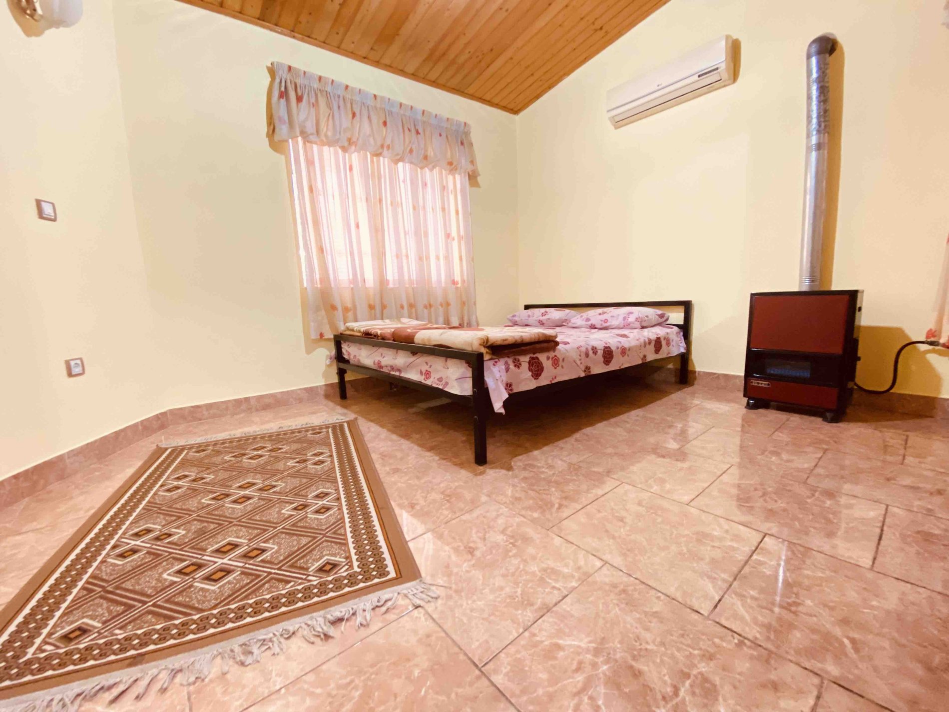 دوخوابه حسین زاده - واحد 1