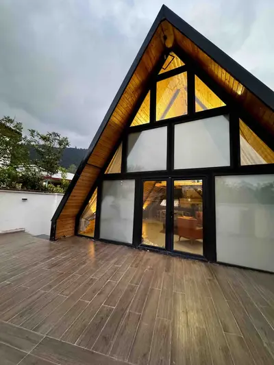 کلبه دوخوابه سوئیسی وَلَش