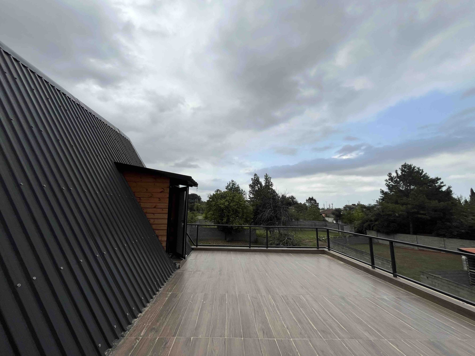 دوخوابه سوئیسی وَلَش