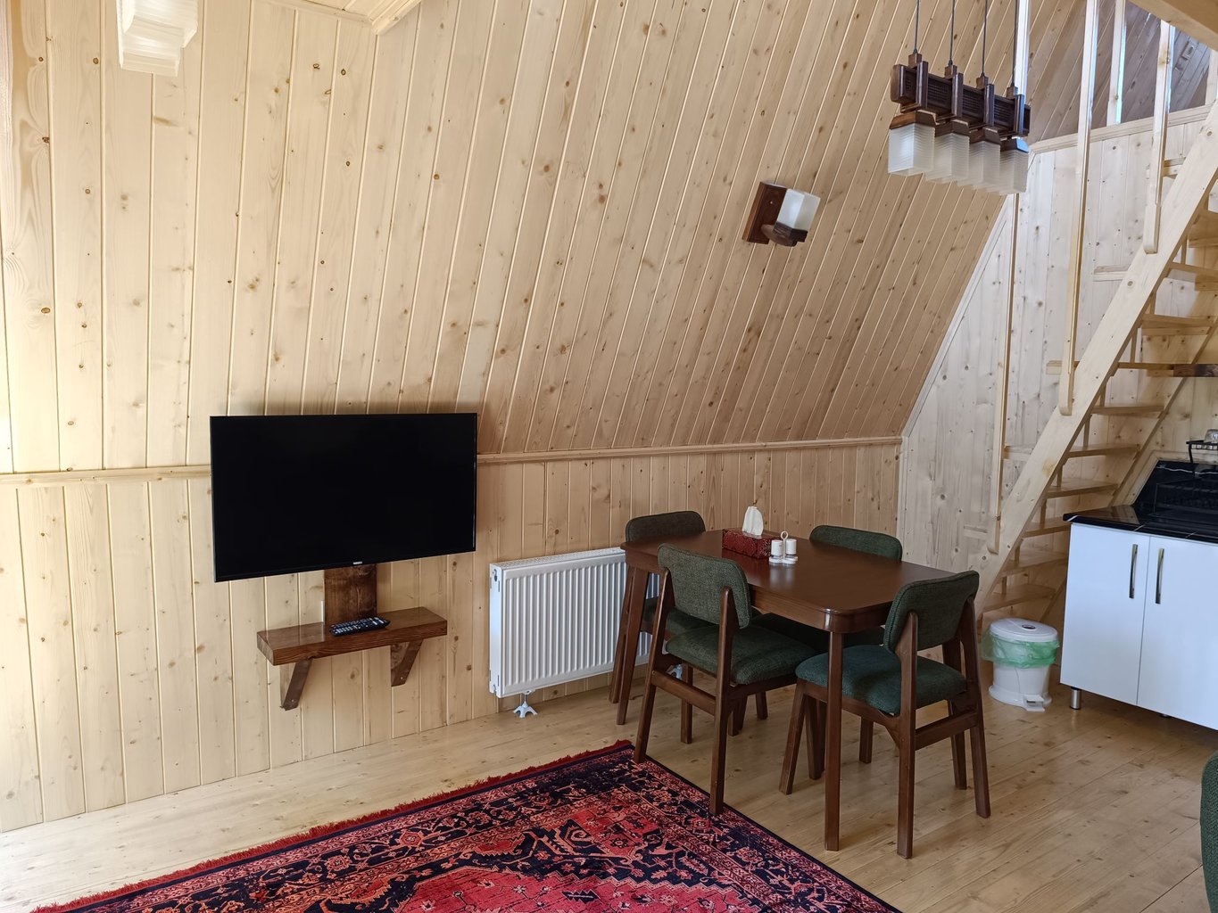 دوخوابه سوئیسی دوبلکس انارستان اسفند