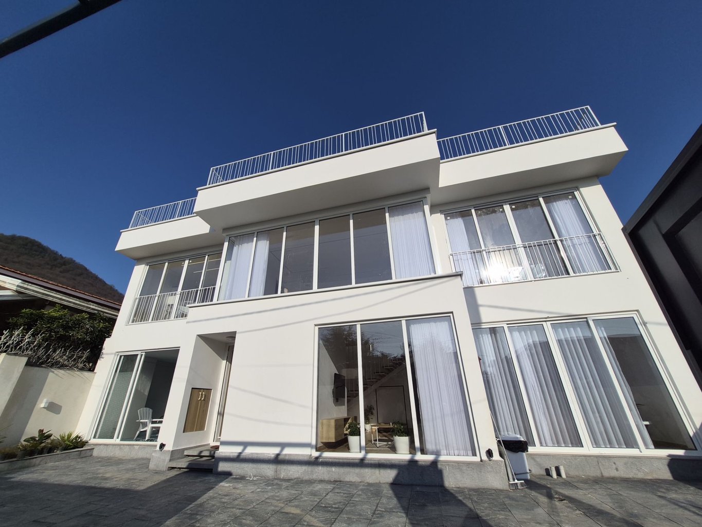 ویلا سه خوابه دوبلکس استخردار آبگرم