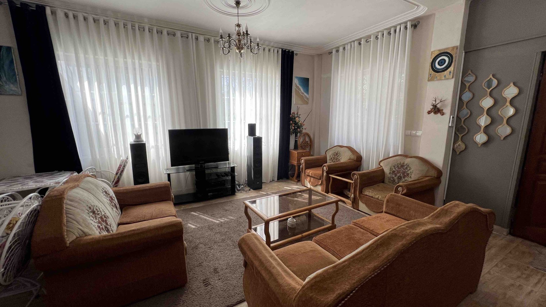 سه خوابه پیچک سفید